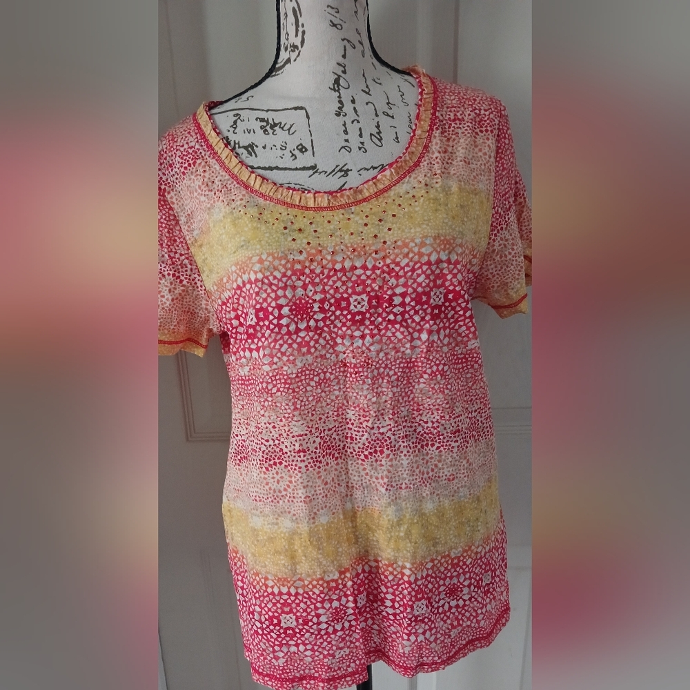 5/$25 Gloria Vanderbilt Short Sleeve Scoop Neck Top